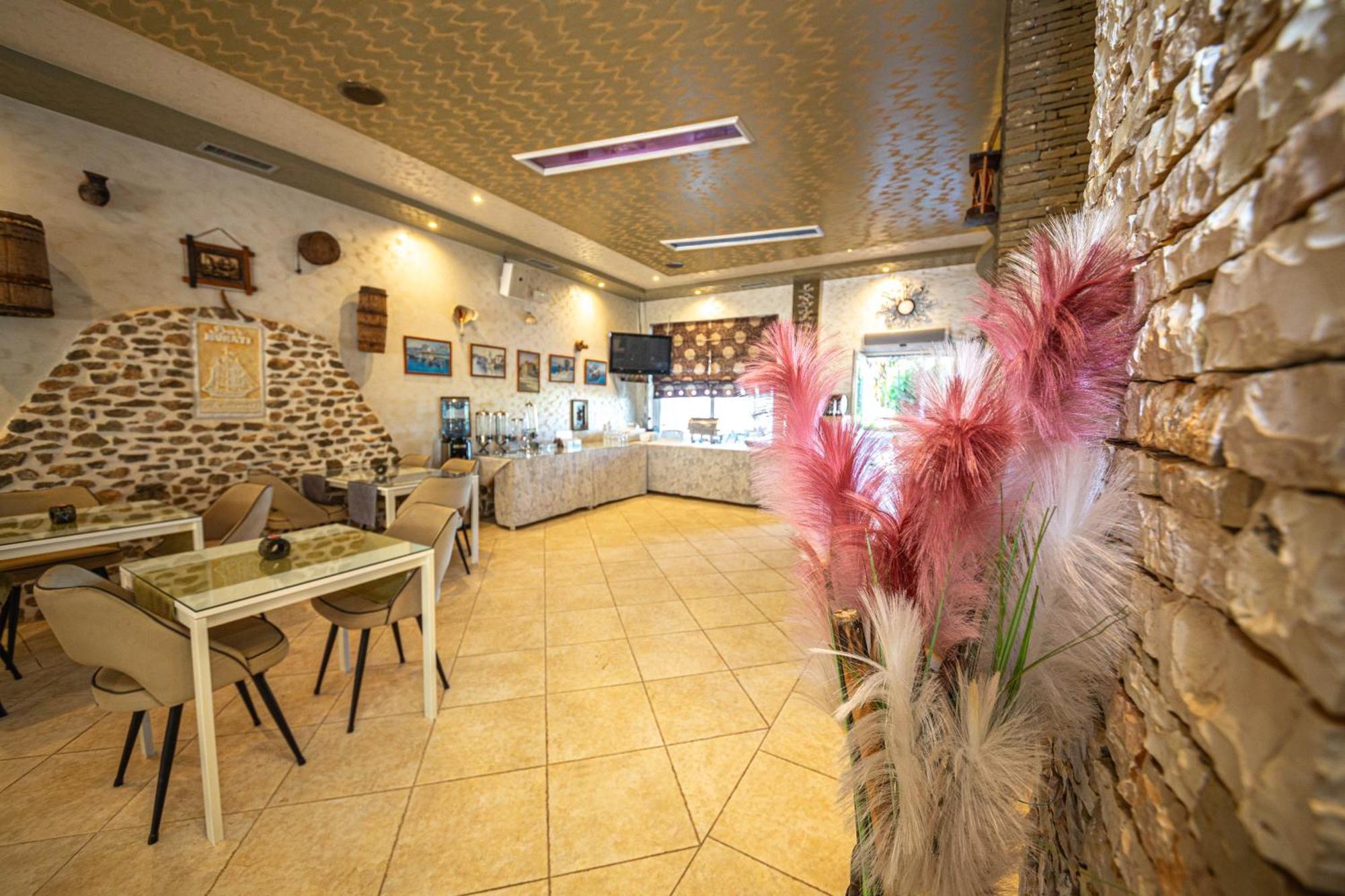 Hotel Murati 4*